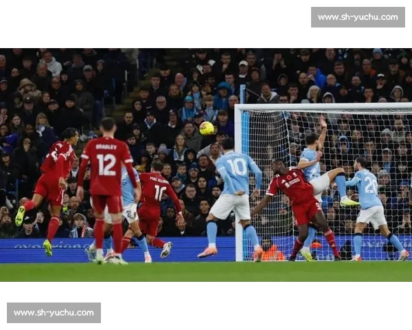 VAR 锁定 12 厘米白线!英超官方释疑范戴克改判:禁区线就是禁区 VAR 锁定 12 厘米白线!英超官方释疑范戴克改判:禁区线就是禁区