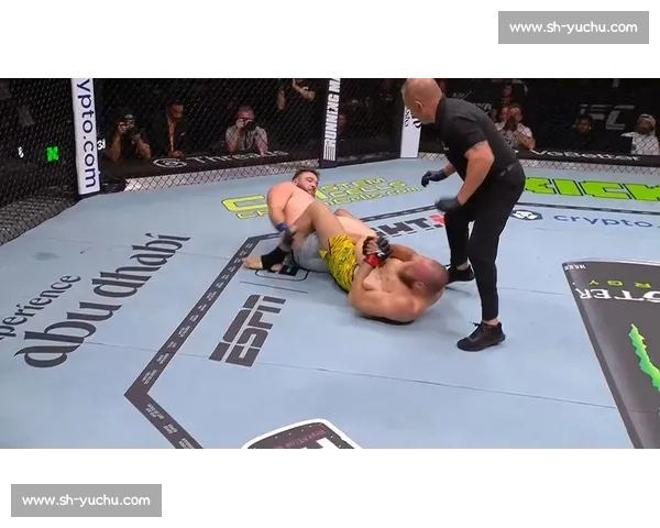 四连降服！沃尔特 - 沃克的足跟勾统治级表演